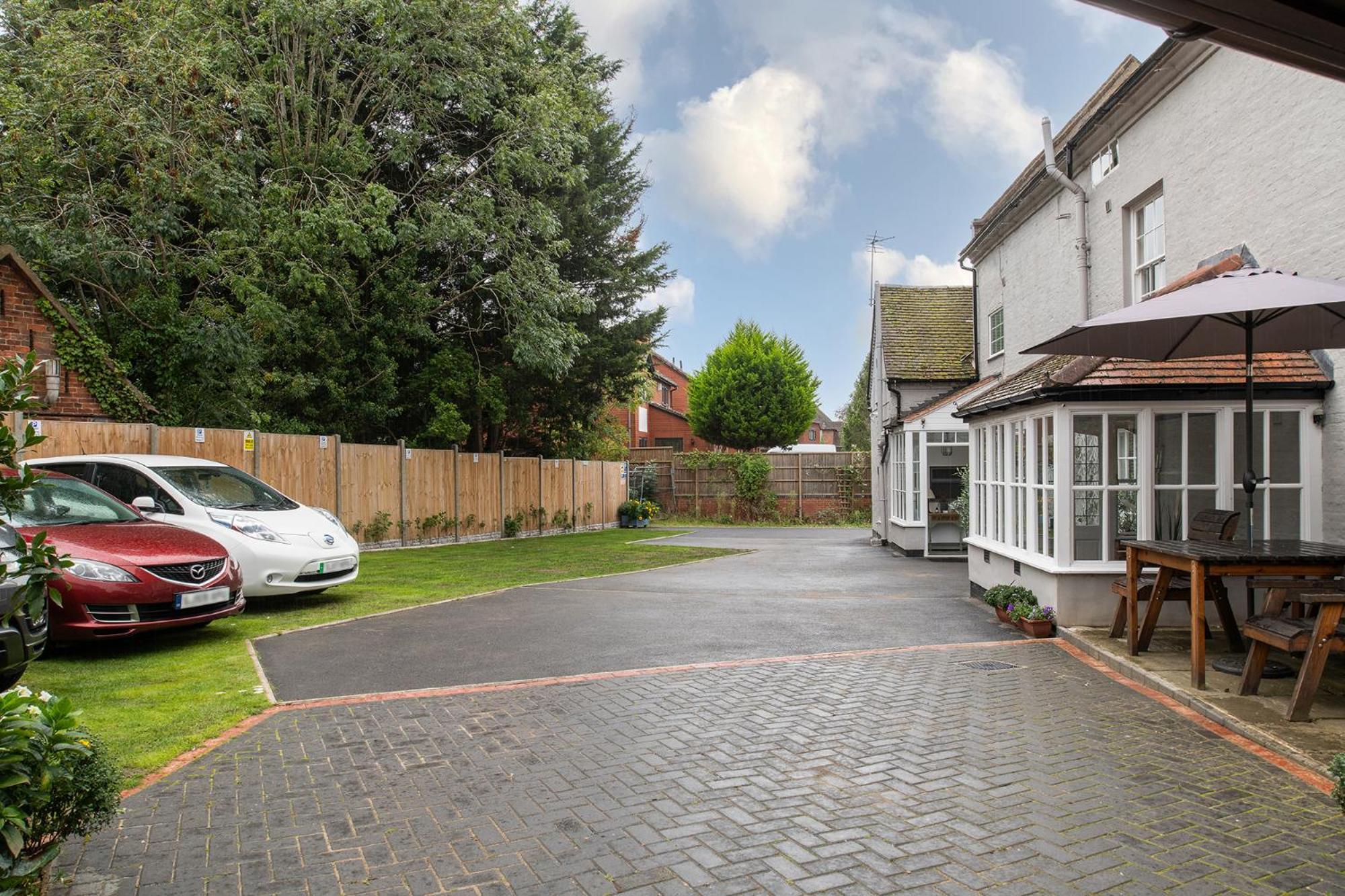 Springfield House - Birmingham Airport & Nec Bed and Breakfast Coleshill Buitenkant foto