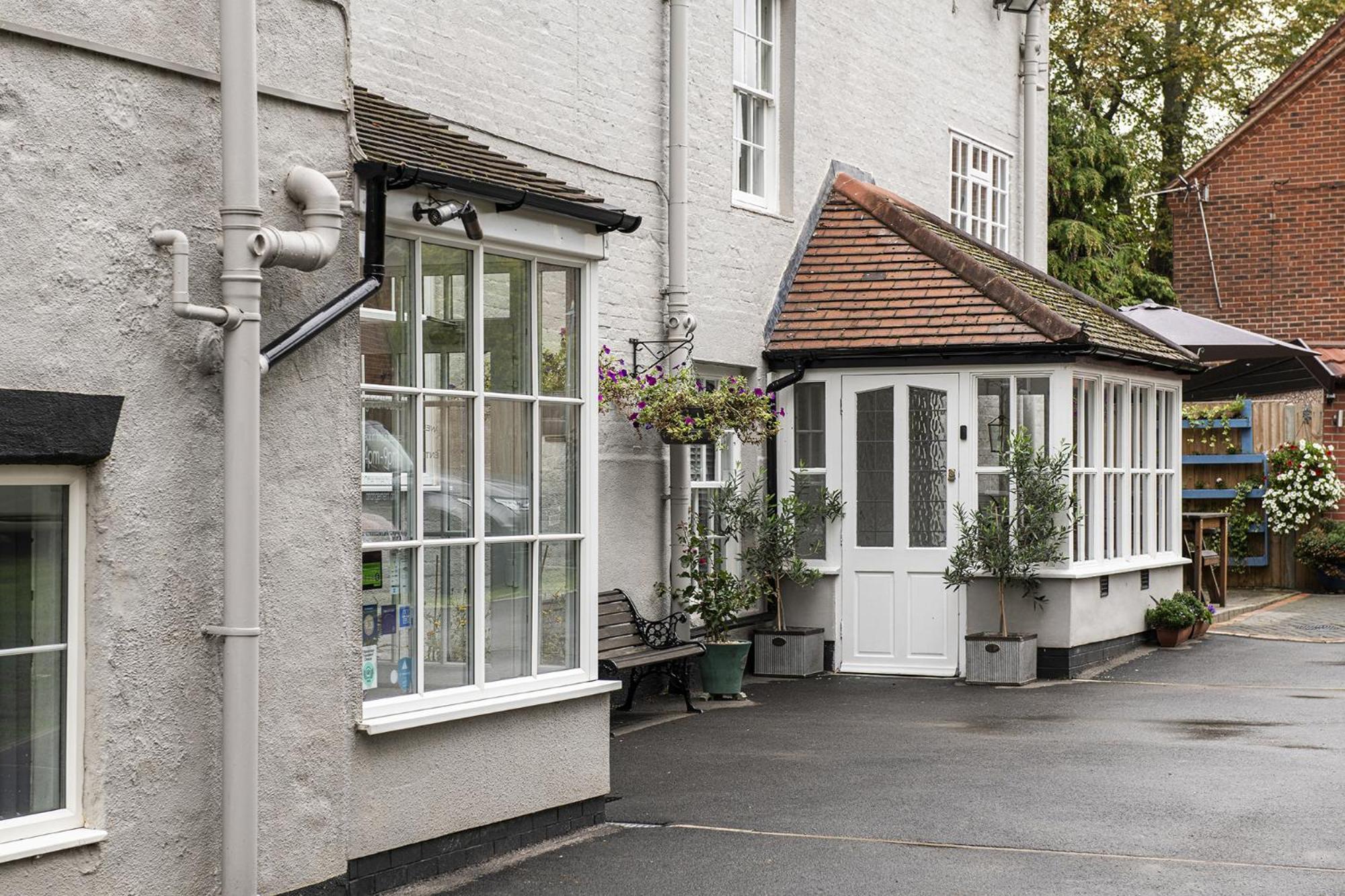 Springfield House - Birmingham Airport & Nec Bed and Breakfast Coleshill Buitenkant foto