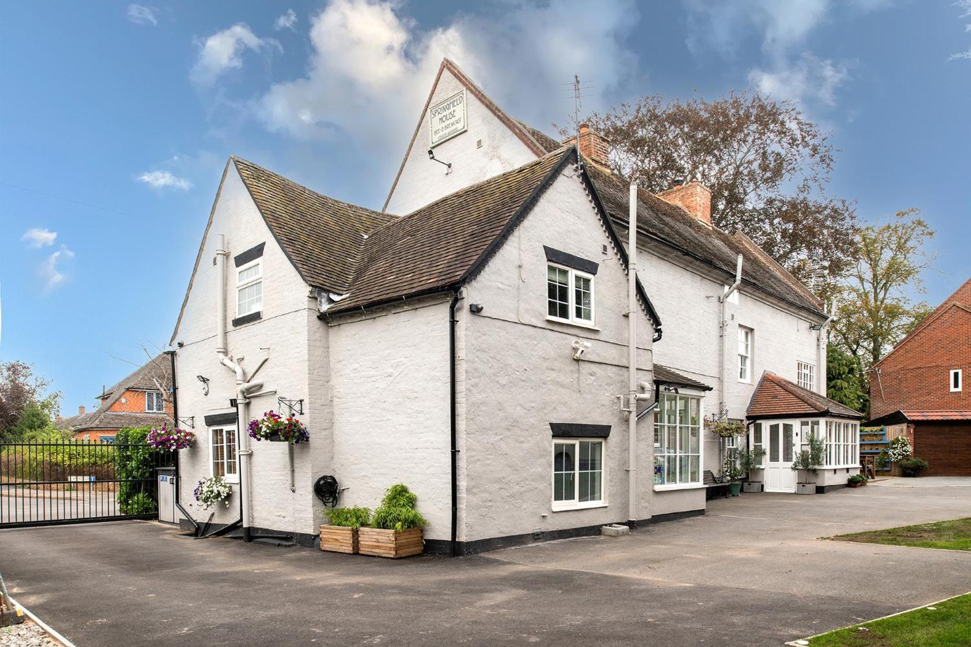 Springfield House - Birmingham Airport & Nec Bed and Breakfast Coleshill Buitenkant foto